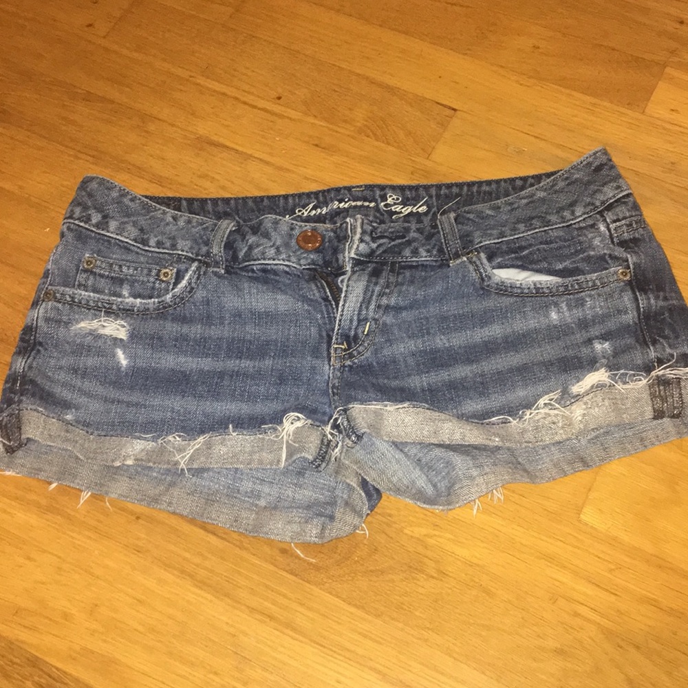 Size 6 American eagle sparkly bottom shorts
